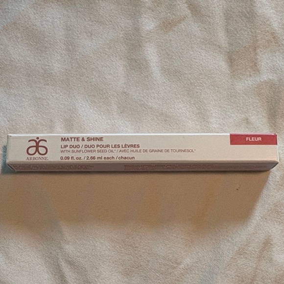 Arbonne Other - Arbonne Matte & Shine Lip Duo - Fleur
New in box